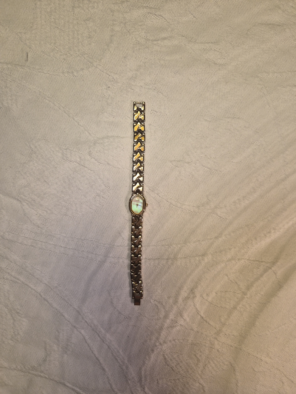Womens Vintage Citizen Watch Gold Tone Mother Of Pearl Face Japan Used For Parts
